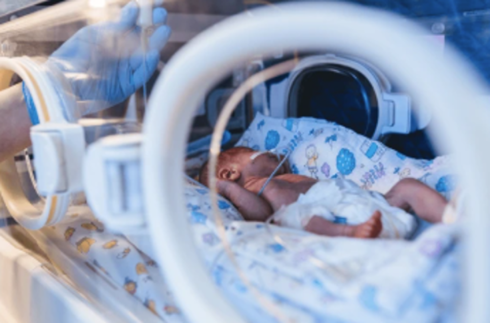 DNA-test tegen doofheid door antibiotica bij te vroeg geboren baby's Erasmus MC